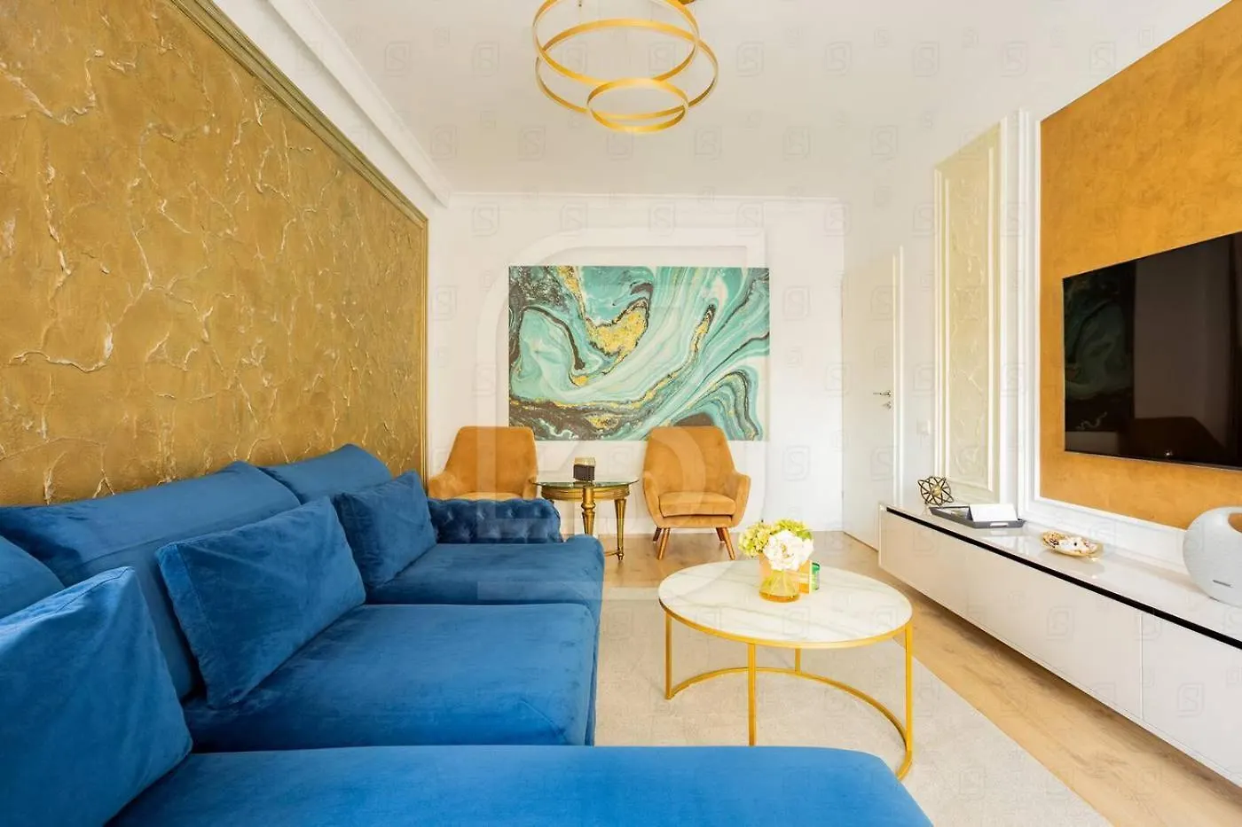 Atlas By Kristal Collection Bucharest 0*,