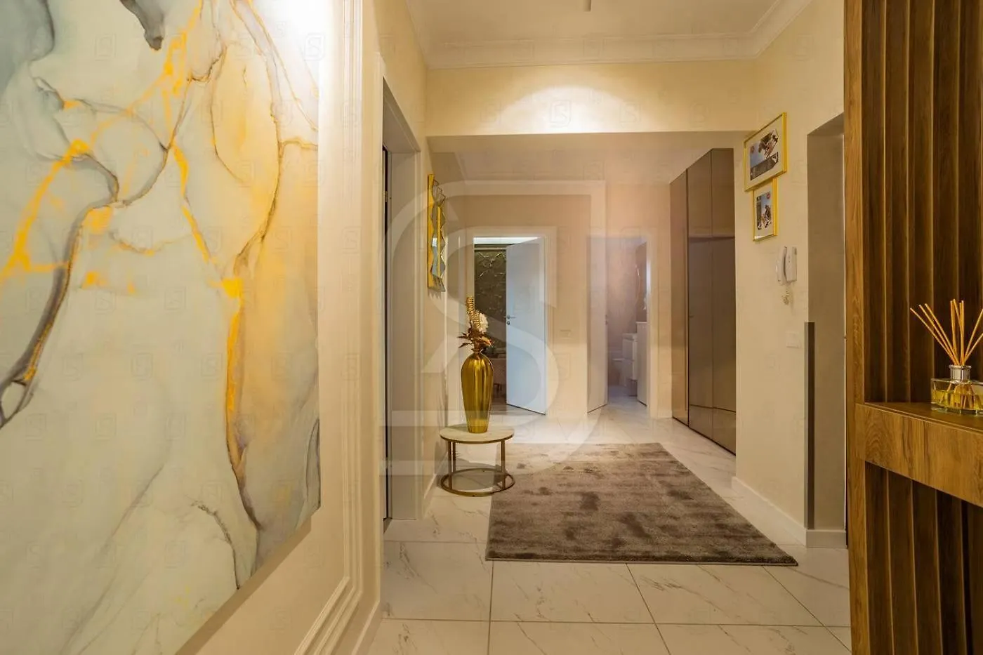 Atlas By Kristal Collection Bucharest Apartment