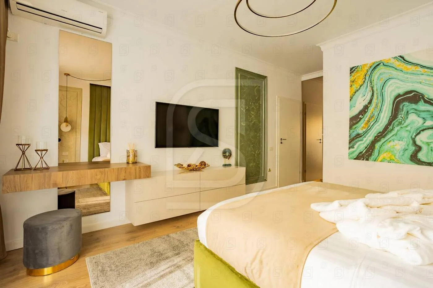 Apartment Atlas By Kristal Collection Bucharest Romania